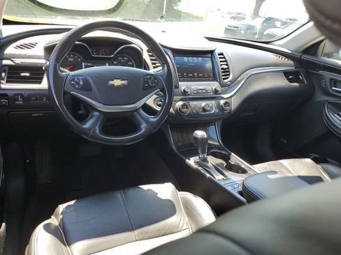 Used 2018 Chevrolet Impala Premier FWD image 9