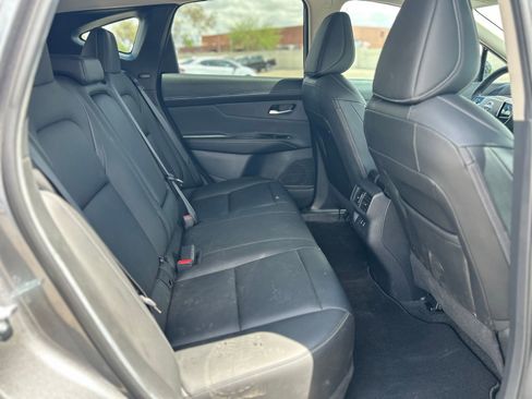 Used 2025 Nissan Murano SL AWD/4WD image 12