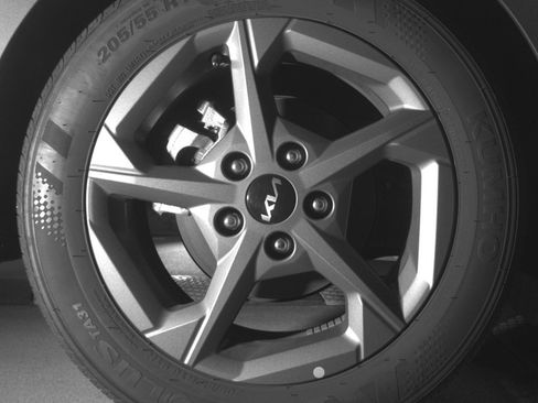 Used 2025 Kia K4 FWD image 15