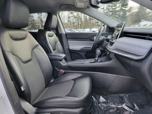 Certified 2022 Jeep Compass Latitude w/ Convenience Group image 24