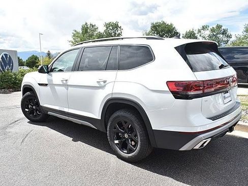 New 2026 Volkswagen Atlas Peak Edition AWD/4WD image 4
