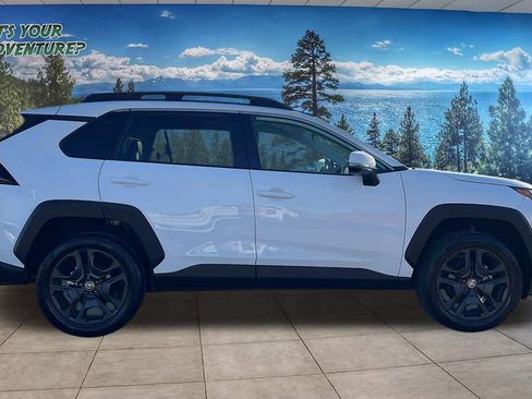 Used 2024 Toyota RAV4 Adventure image 4