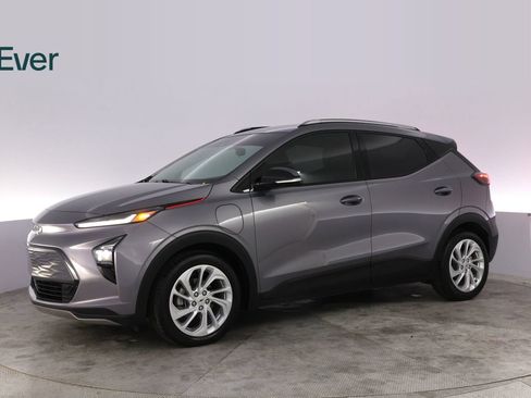 Used 2023 Chevrolet Bolt EUV LT w/ Driver Confidence Package FWD image 18