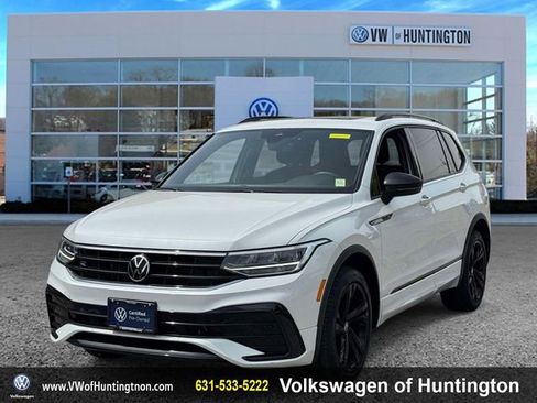 Certified 2023 Volkswagen Tiguan SE R-Line AWD/4WD image 2