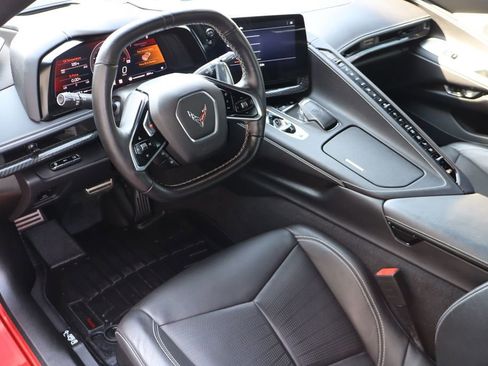 Used 2021 Chevrolet Corvette Stingray Preferred Cpe w/ Z51 Performance Package image 5