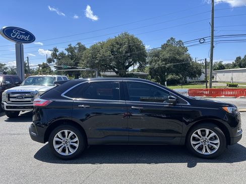 Used 2024 Ford Edge Titanium AWD/4WD image 8