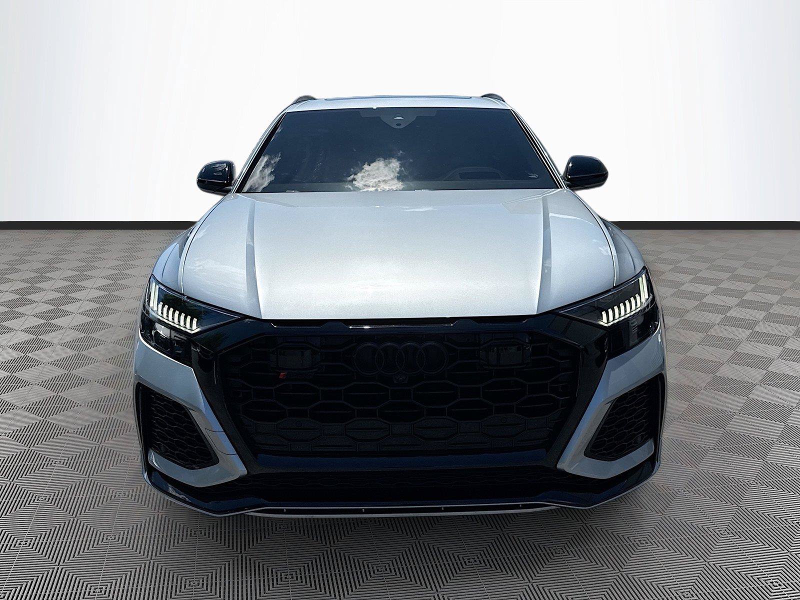 Used 2023 Audi RS Q8 w/ Black Optic Package AWD/4WD image 2
