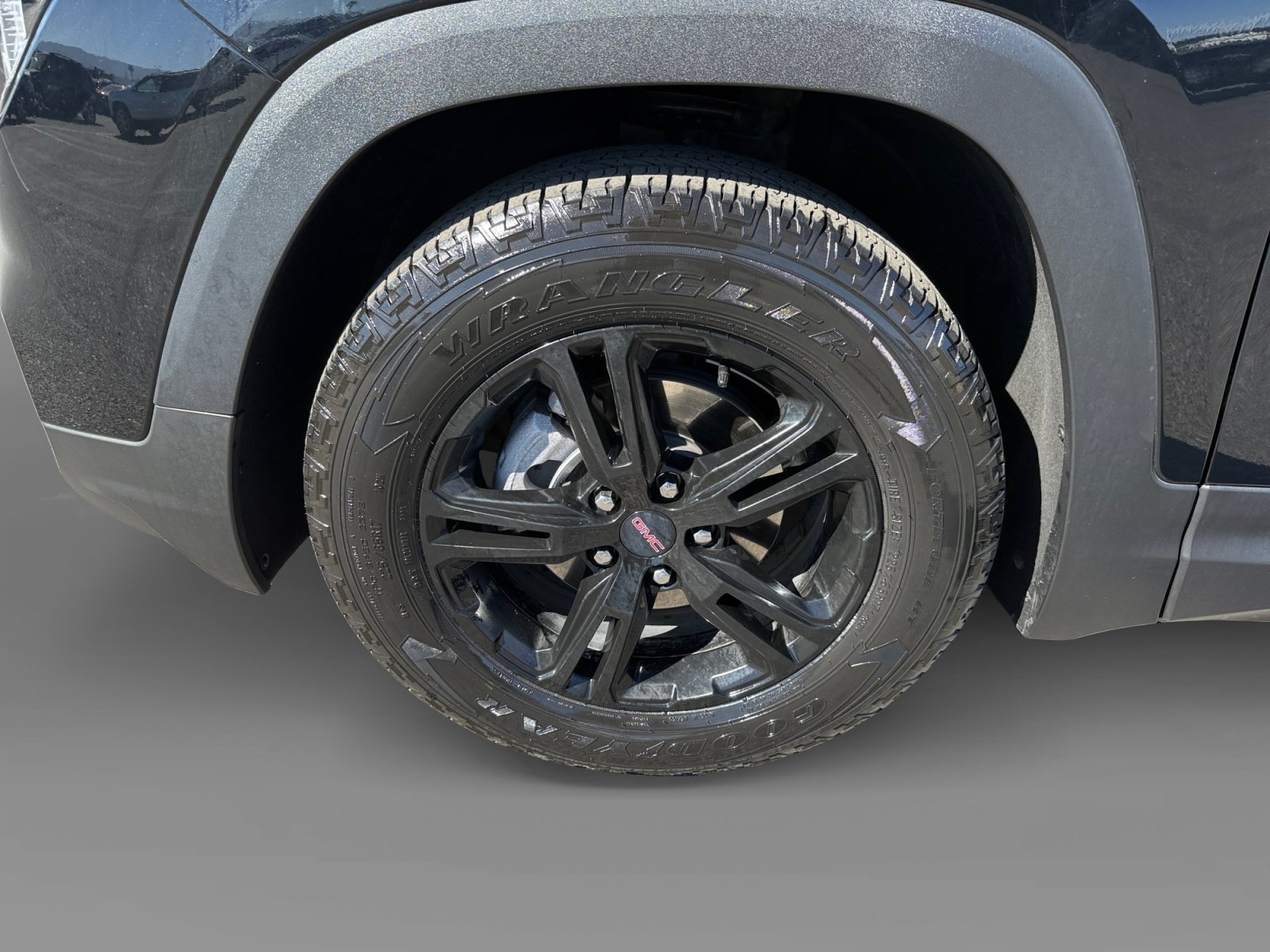 Used 2024 GMC Terrain AT4 w/ Tech Package AWD/4WD image 9