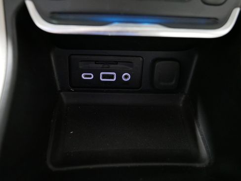 Used 2020 GMC Terrain Denali w/ Denali Premium Package AWD/4WD image 31