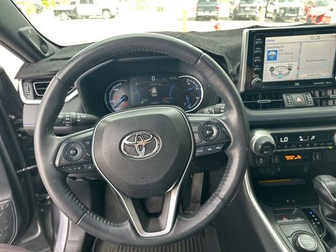 Used 2021 Toyota RAV4 XSE image 13