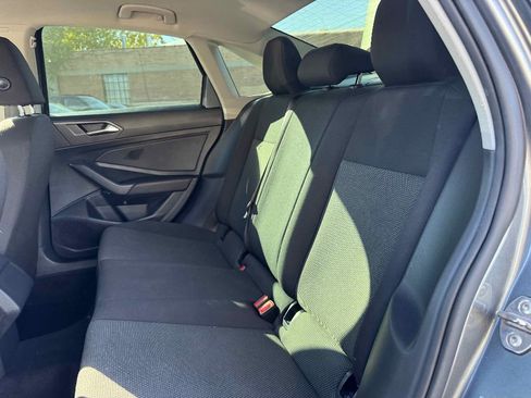 Used 2019 Volkswagen Jetta S image 23
