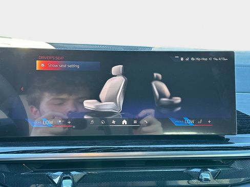 New 2026 BMW X5 xDrive40i w/ M Sport Package image 21