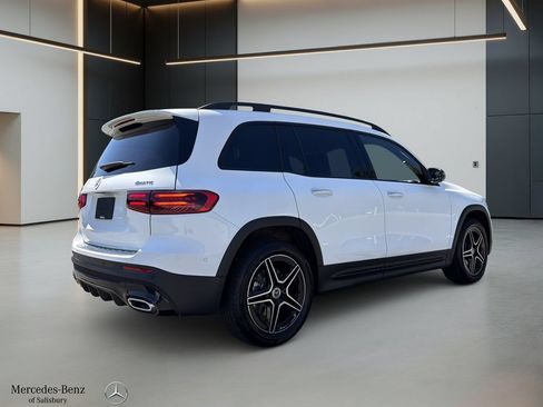 Certified 2025 Mercedes-Benz GLB 250 4MATIC w/ AMG Night Package image 4