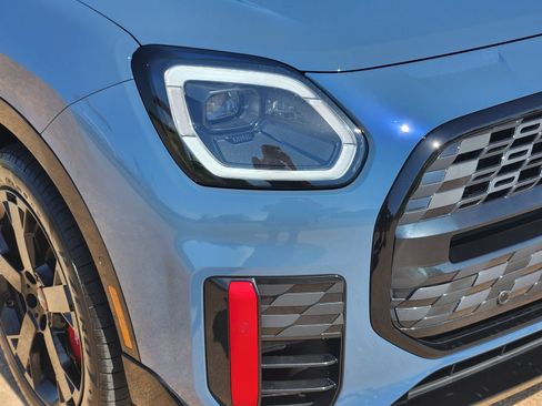 Used 2025 MINI Cooper Countryman John Cooper Works AWD/4WD image 11