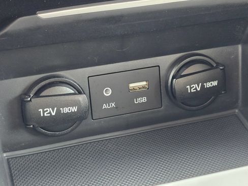 Used 2018 Hyundai Elantra Value Edition FWD image 42