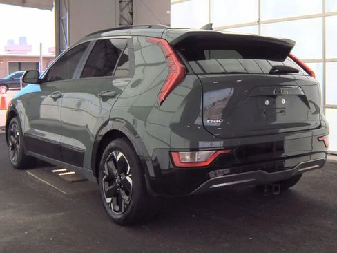 Used 2023 Kia Niro Wind FWD image 6