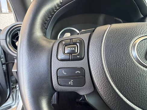 Used 2024 Lexus IS 300 w/ Premium Package RWD image 10
