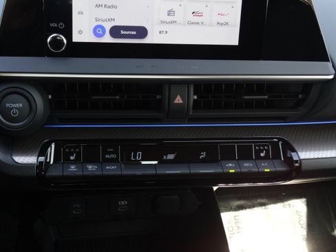 New 2026 Toyota Prius XLE FWD image 22