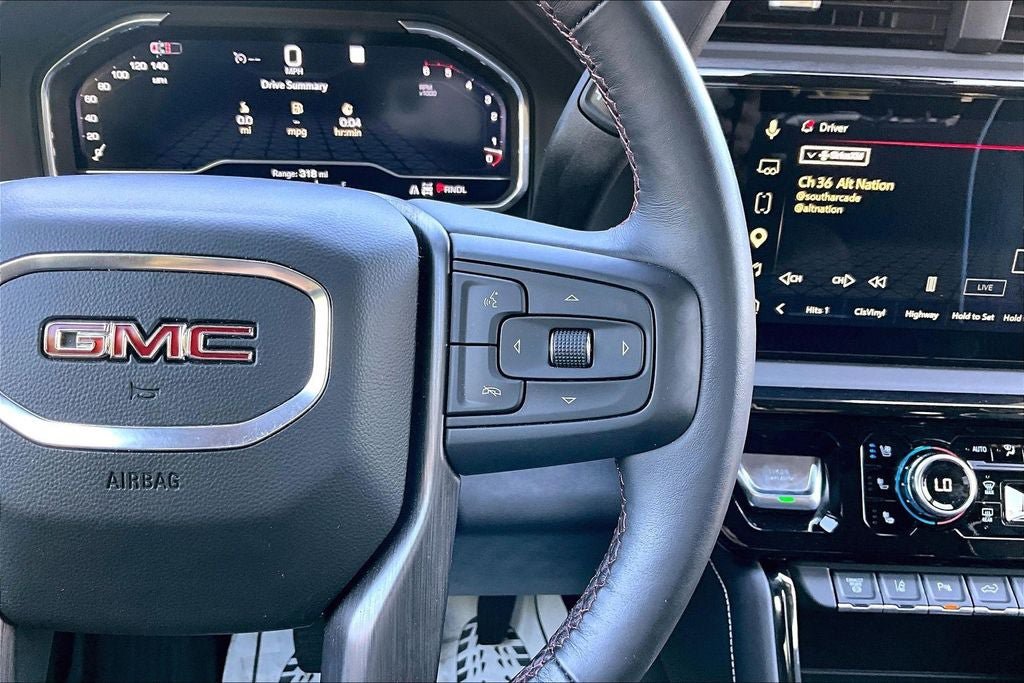 Used 2025 GMC Sierra 2500 AT4X AWD/4WD image 22