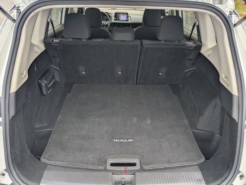 Certified 2023 Nissan Rogue S FWD image 16