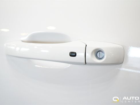 Used 2022 Dodge Durango R/T w/ Tow 'N Go Group image 10