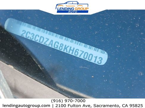 Used 2019 Dodge Challenger SXT image 27