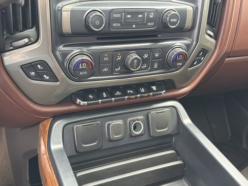 Used 2017 Chevrolet Silverado 3500 High Country w/ Duramax Plus Package AWD/4WD image 23