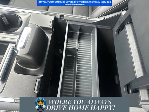 New 2026 Ford Expedition Platinum image 17