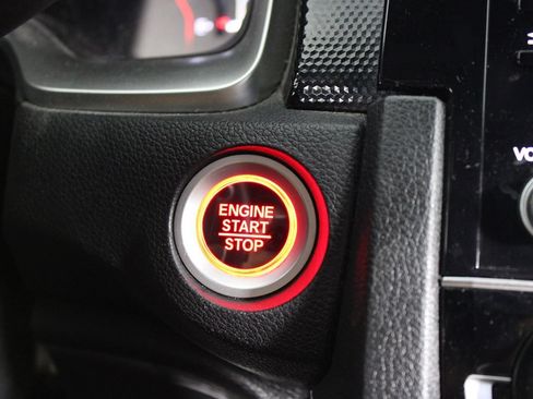 Used 2020 Honda Civic Sport image 9