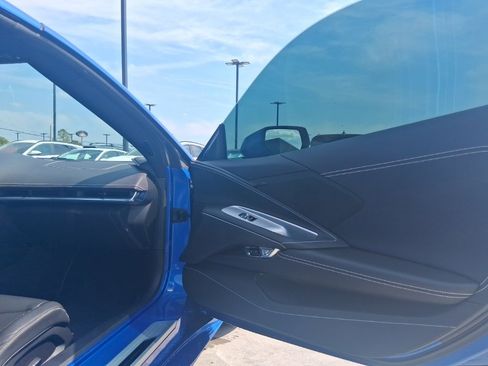 Used 2023 Chevrolet Corvette Stingray Coupe w/ Z51 Performance Package image 11