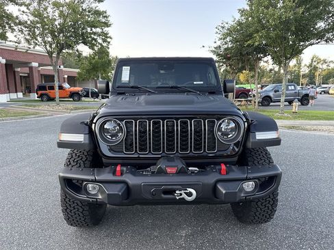 New 2025 Jeep Wrangler Unlimited Rubicon w/ Steel Bumper Group image 8