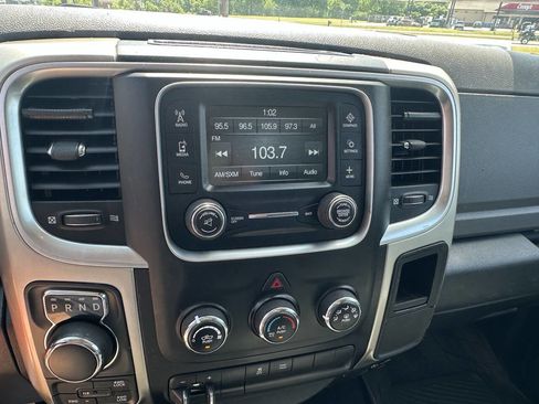 Used 2018 RAM 1500 Classic SLT AWD/4WD image 13