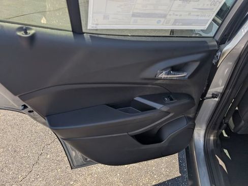 New 2026 Chevrolet Trax RS w/ Driver Confidence Package FWD image 10
