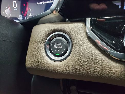 New 2026 GMC Canyon Denali image 18