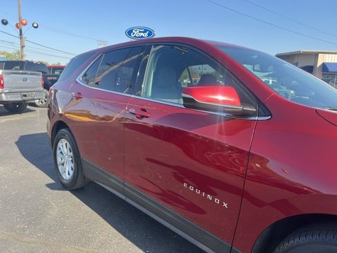 Used 2018 Chevrolet Equinox LT image 8