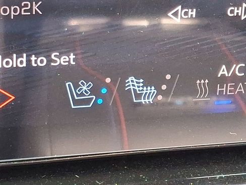 Used 2024 Chevrolet Silverado EV RST image 24