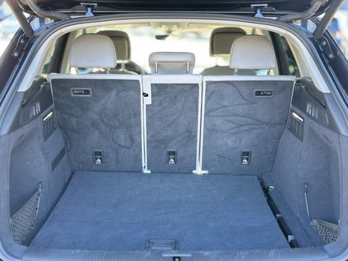 Used 2019 Audi Q5 2.0T Premium w/ Convenience Package image 6