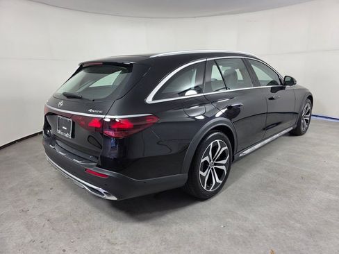 Used 2025 Mercedes-Benz E 450 4MATIC All-Terrain Wagon image 4