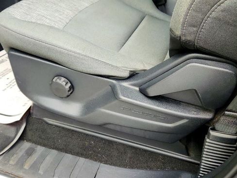Used 2022 Ford F150 XLT w/ XTR Package AWD/4WD image 11