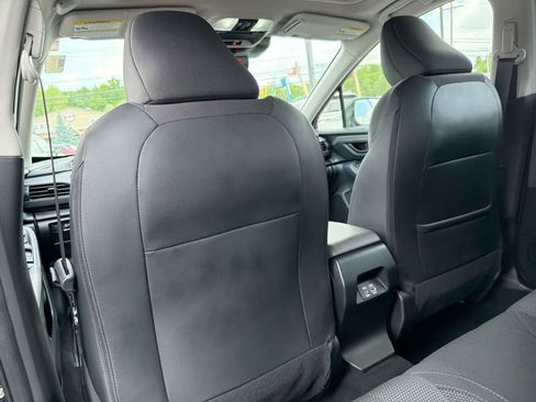 Certified 2024 Subaru Crosstrek 2.0i Premium AWD/4WD image 19