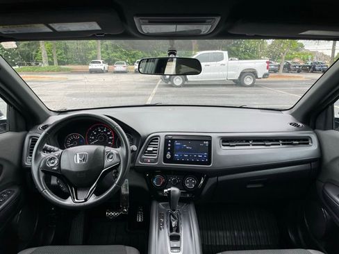 Certified 2019 Honda HR-V Sport image 10
