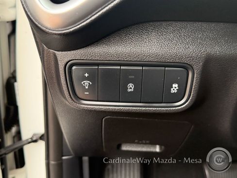 Used 2021 Kia Soul LX FWD image 19