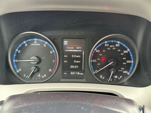 Used 2017 Toyota RAV4 LE w/ All Weather Liner Package AWD/4WD image 18