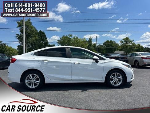 Used 2016 Chevrolet Cruze LT FWD image 5