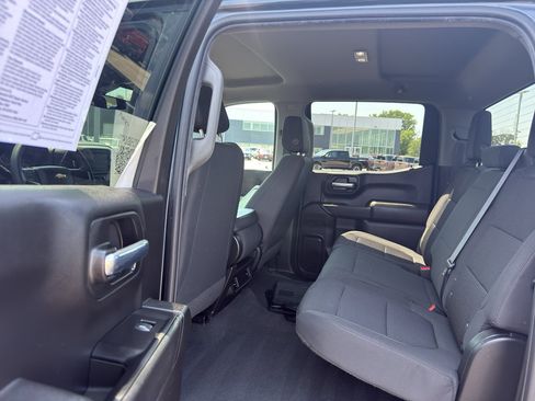 Certified 2022 Chevrolet Silverado 1500 Custom w/ Safety Confidence Package AWD/4WD image 30