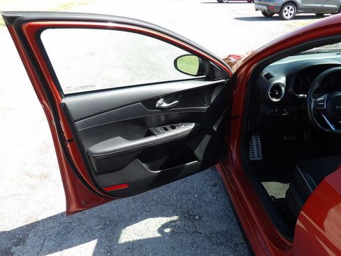 Used 2023 Kia Forte GT-Line FWD image 10