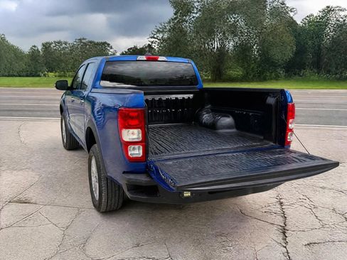Used 2019 Ford Ranger XL w/ Equipment Group 101A Mid RWD image 5