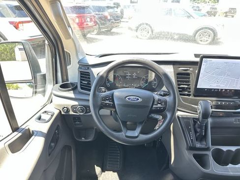 Used 2024 Ford Transit 350 XLT RWD image 13