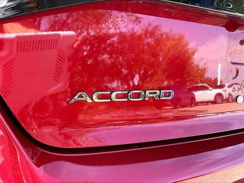 Used 2024 Honda Accord EX image 42