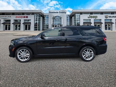 Used 2024 Dodge Durango GT RWD image 5